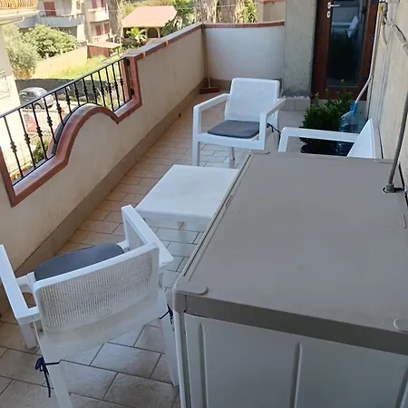 Ammari. - Bilocale. Gallico